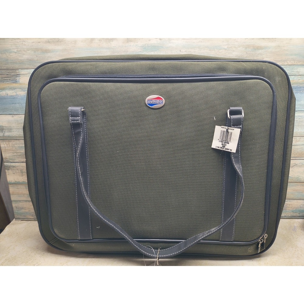 American Tourister Garment Bag Green Nylon Shoulder Strap and‎ Blank Luggage Tag